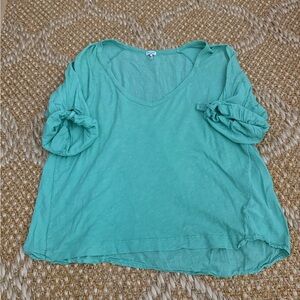 Splendid Long Sleeve V-Neck Top Size Large